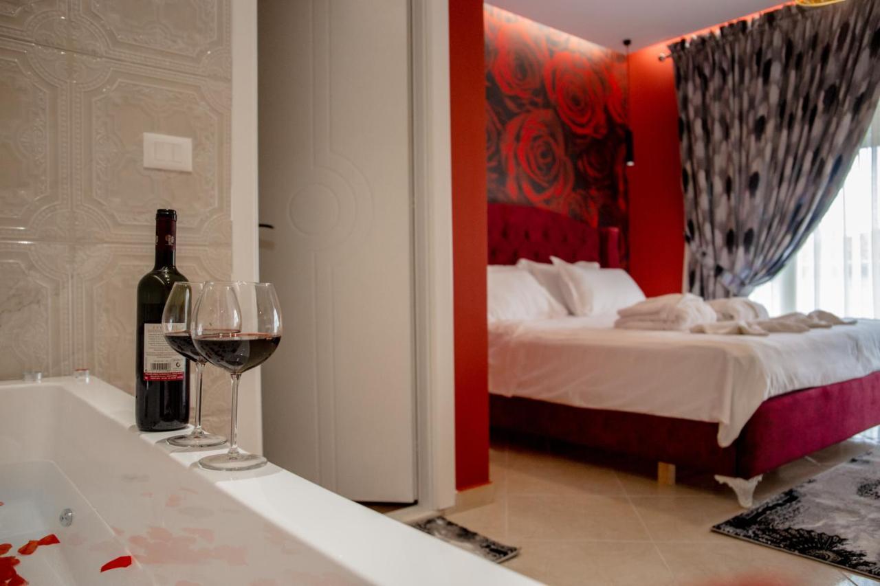 Ajilin Hotel Rooms كورتشي المظهر الخارجي الصورة