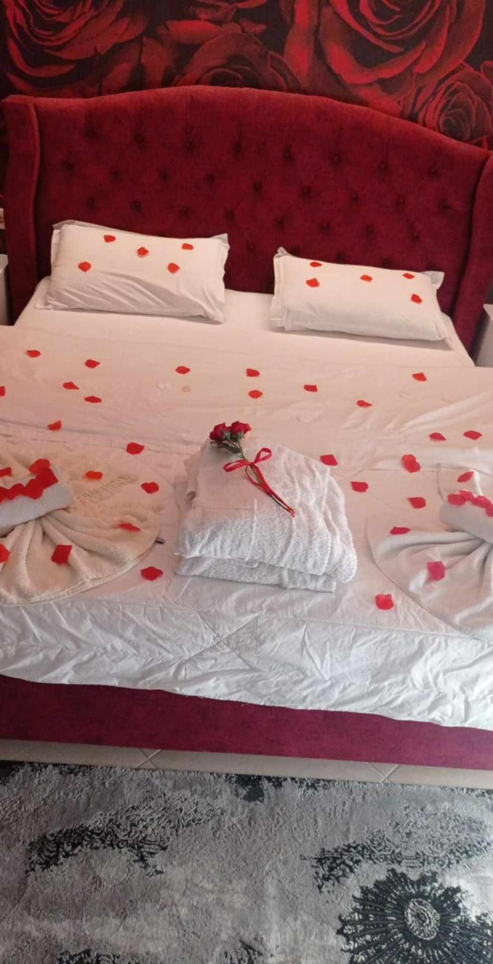 Ajilin Hotel Rooms كورتشي المظهر الخارجي الصورة