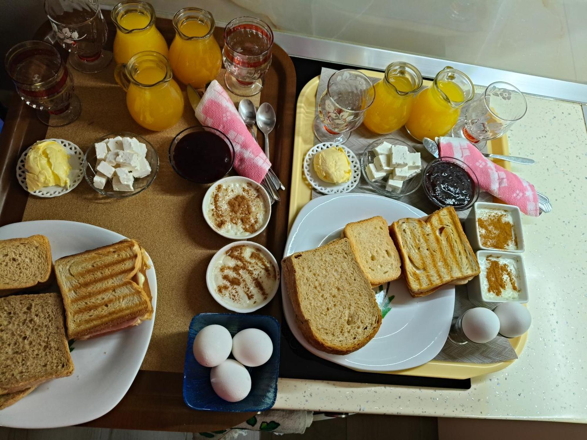 Ajilin Hotel Rooms كورتشي المظهر الخارجي الصورة