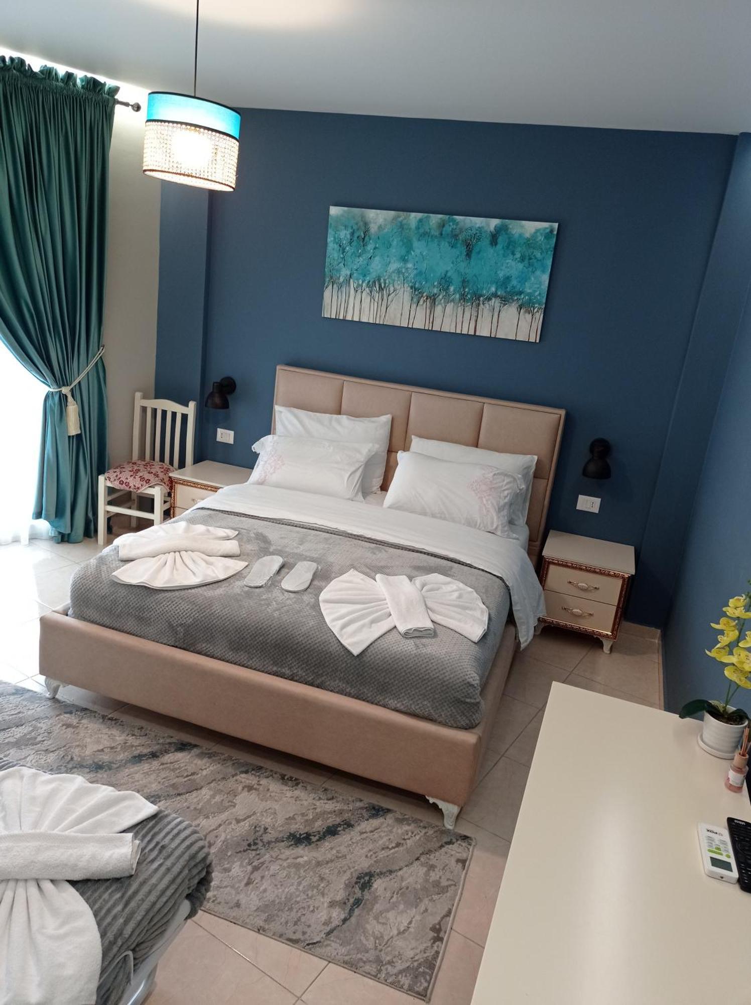 Ajilin Hotel Rooms كورتشي الغرفة الصورة